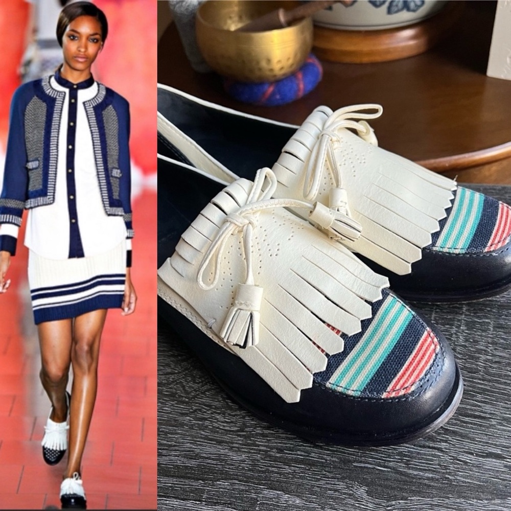Tory Burch Ruth Kiltie Navy White Fringe RUNWAY Loafers 6.5 $395